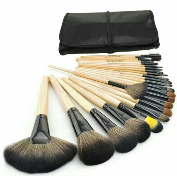 Other - Professional 24pcs Makeup Brushes Set Kit with Bag